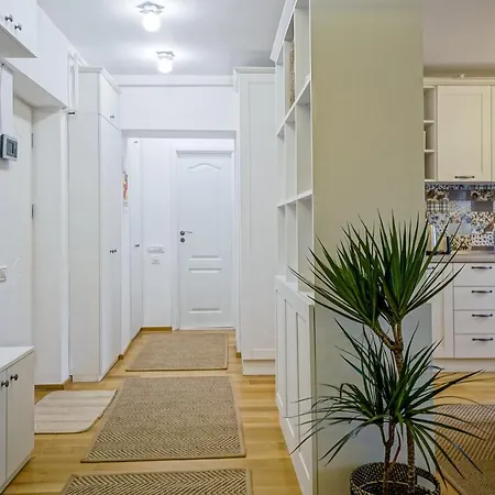 Visit Romana Square Apt. - Metro Daire