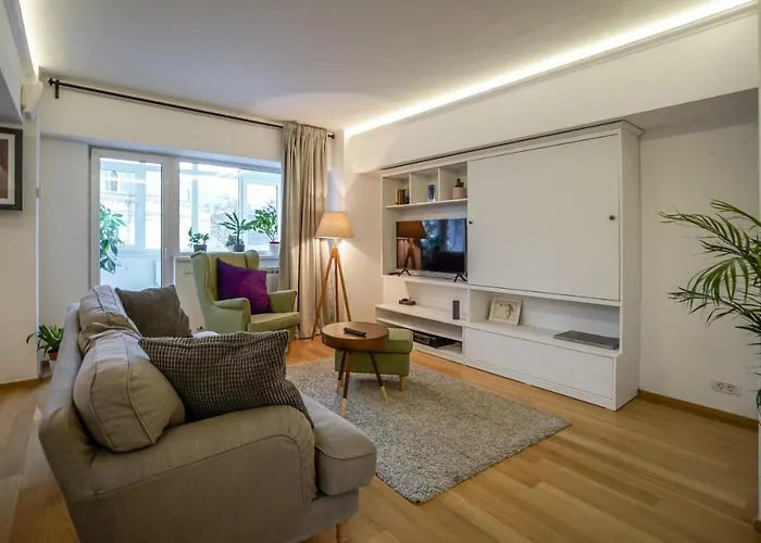 Visit Romana Square Apt. - Metro شقة *