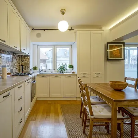 Appartamento Visit Romana Square Apt. - Metro *