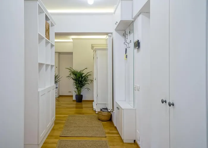 Visit Romana Square Apt. - Metro Apartment Bukarest